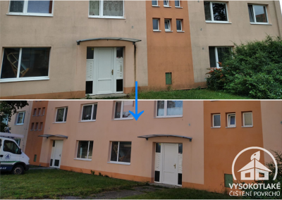 Porovnání stavu fasády panelového domu v Mělníku znečištěné plísní před čištěním a po