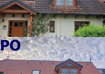 Porovnání střechy rodinného domu v Černošicích před vyčištěním a po čištění