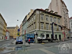 nátěr fasádního pláště z plošiny zelená fasáda