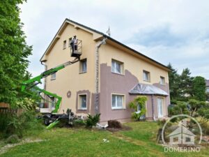 průběh práce čištění a nátěr fasády