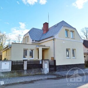 vyčištěná fasáda a střecha naimpregnováno Domerino