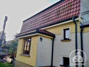 čištění střechy a fasády hydraulická plošina