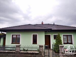 odstraněné mechy a lišejníky impregnace střechy