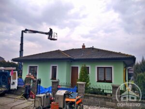 čištění střechy hydraulická plošina Domerino