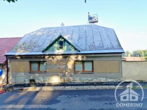 plechová střecha čištění z vlastních plošin