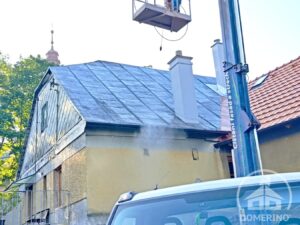 čištění střech vysokozdvižná plošina Domerino