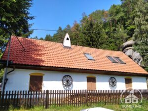 vyčištěná a naimpregnovaná střecha chalupy