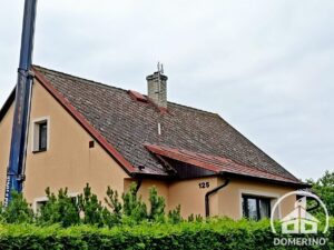 čištění eternitové střechy hydraulická plošiny